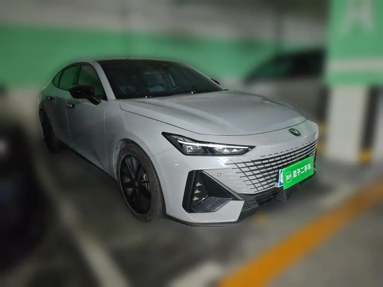 CHANGAN UNI-V 2022 1.5T Prestige Version — миниатюра 3