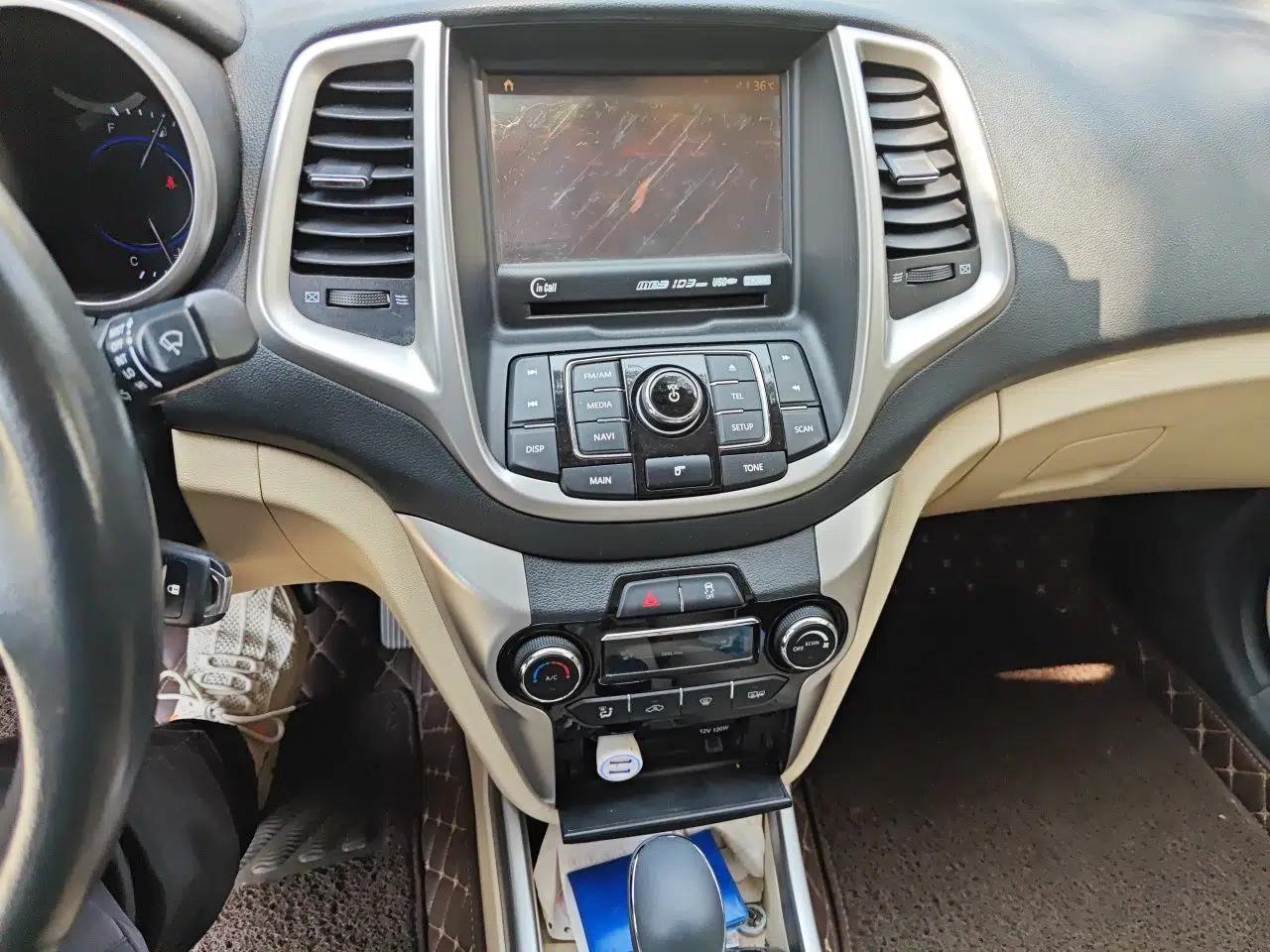 CHANGAN Eado 2015 1.6L Automatic Luxury Model — миниатюра 13