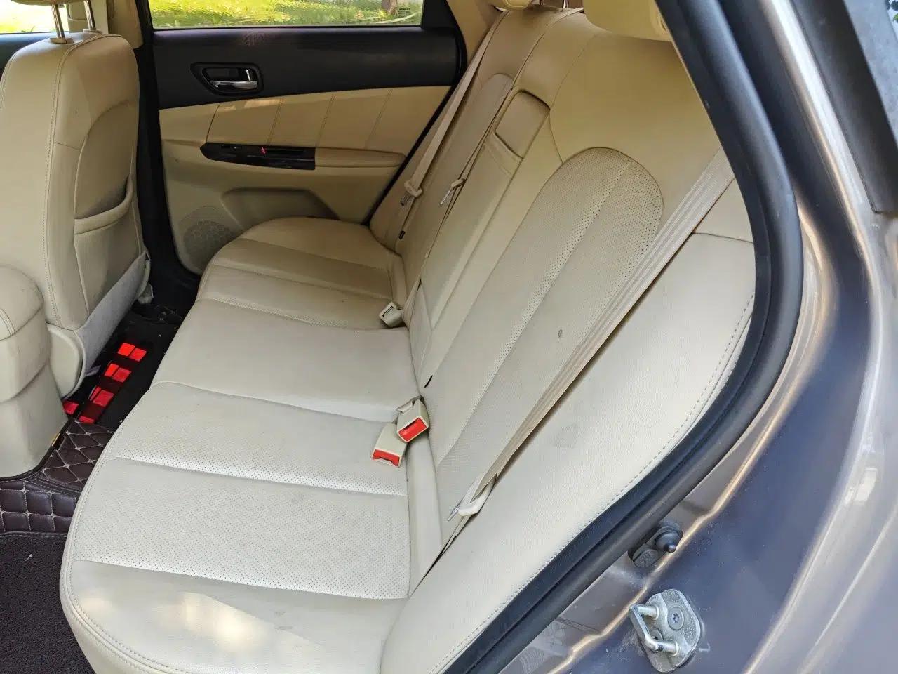 CHANGAN Eado 2015 1.6L Automatic Luxury Model — миниатюра 17