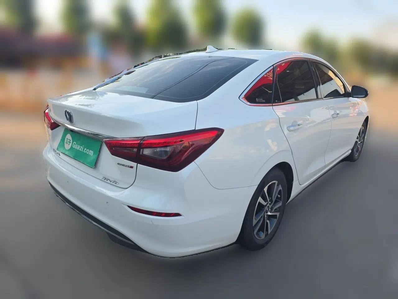 CHANGAN Eado 2018 1.6L GDI Manual LingShang Model — миниатюра 4