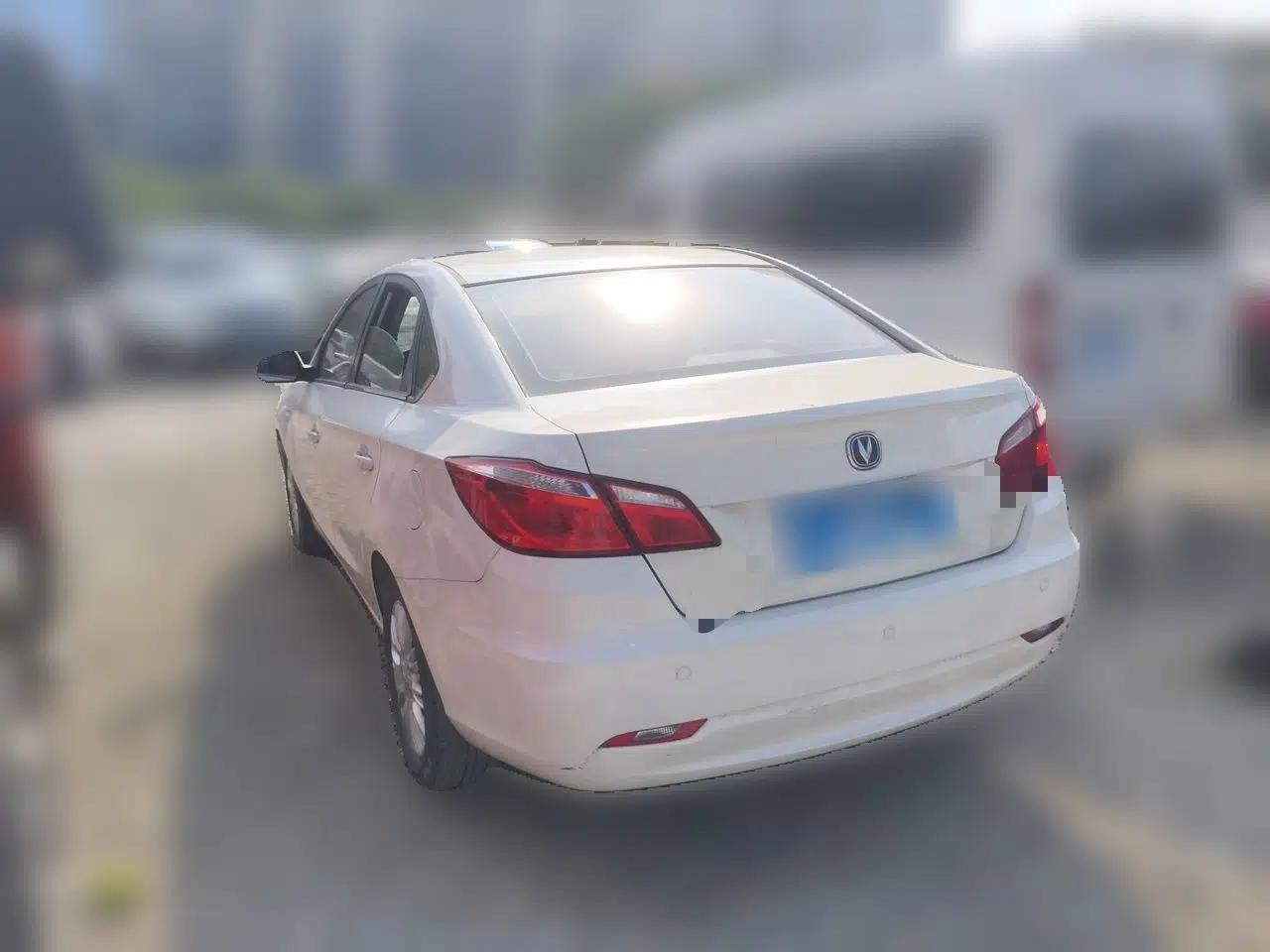 CHANGAN Eado 2012 1.6L Automatic Luxury Version China IV Standard — миниатюра 4