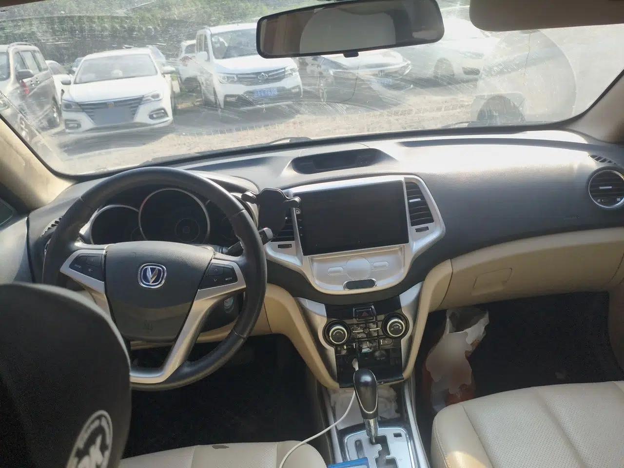 CHANGAN Eado 2012 1.6L Automatic Luxury Version China IV Standard — миниатюра 9
