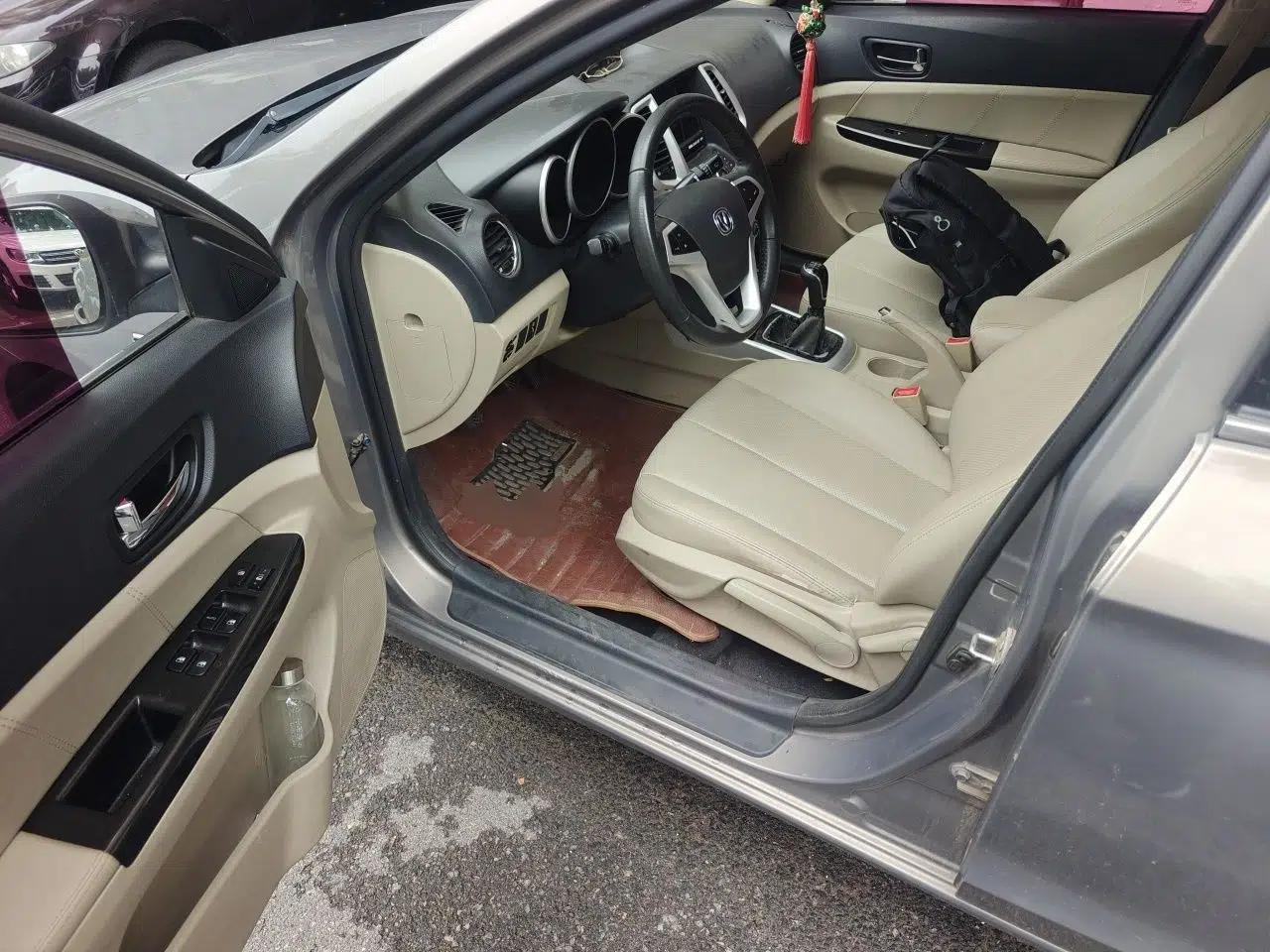 CHANGAN Eado 2014 1.6L Manual Elite Version — миниатюра 16