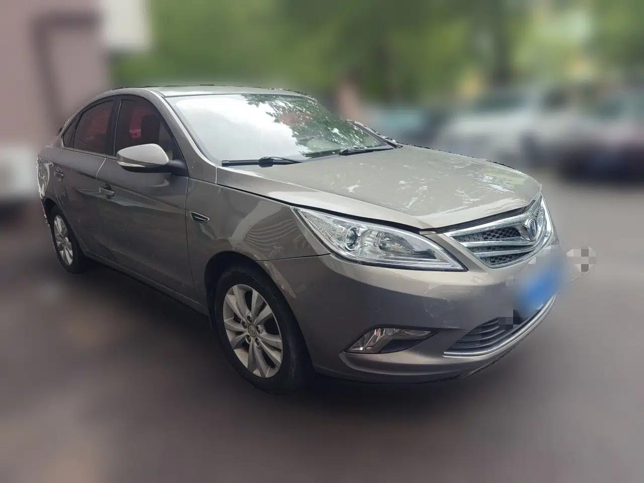 CHANGAN Eado 2014 1.6L Manual Elite Version — миниатюра 3