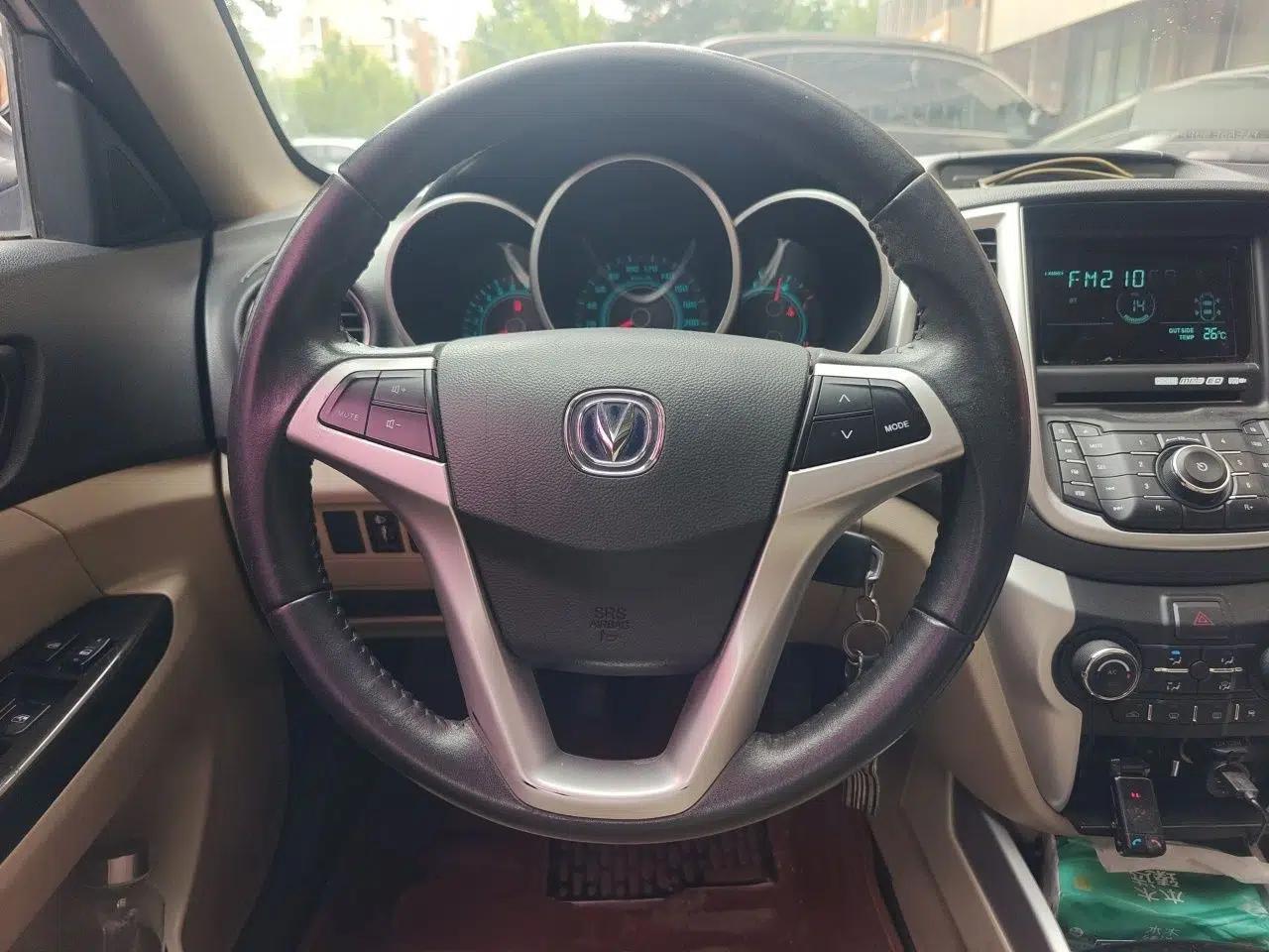 CHANGAN Eado 2014 1.6L Manual Elite Version — миниатюра 10