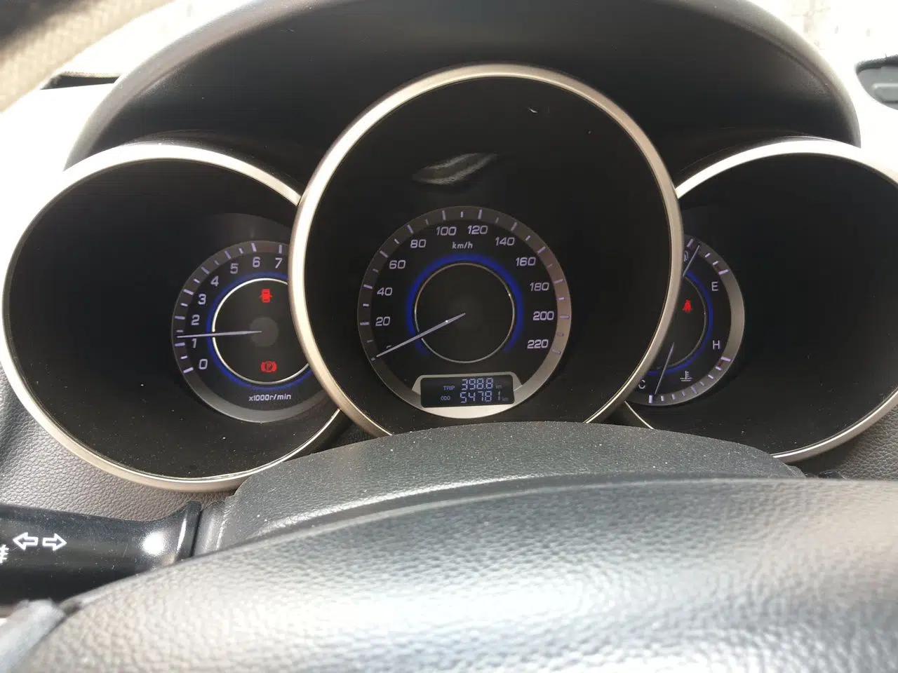 CHANGAN Eado 2015 1.6L Manual Luxury Model China IV Standard — миниатюра 11