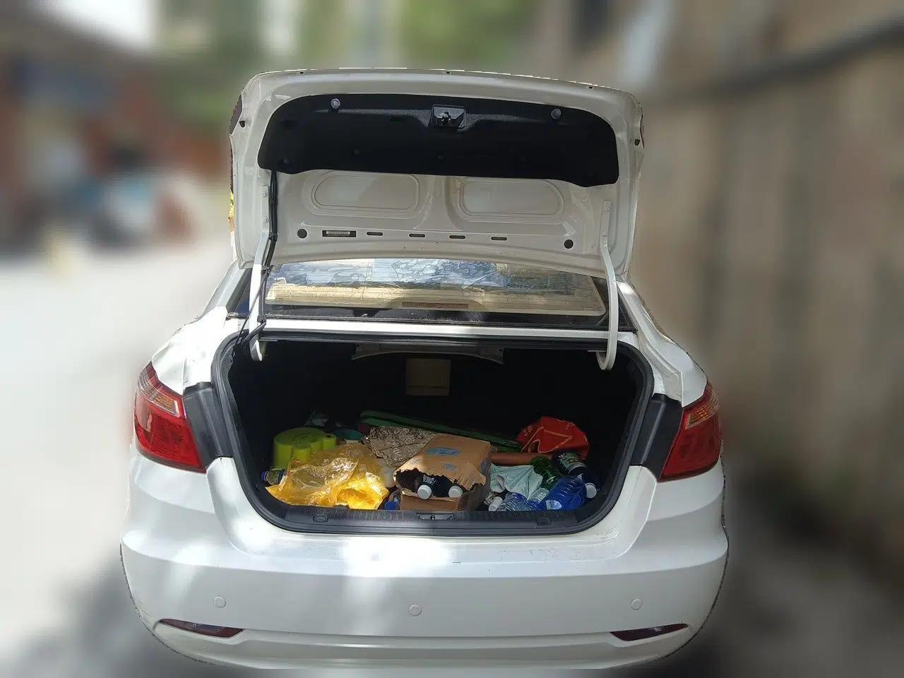 CHANGAN Eado 2015 1.6L Manual Luxury Model China IV Standard — миниатюра 19