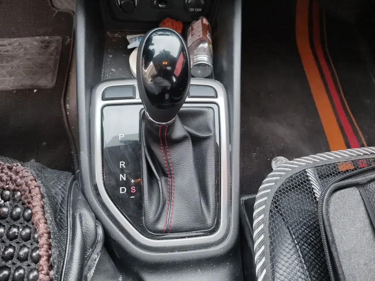 CHANGAN Eado 2016 1.6L Automatic Junku Model — миниатюра 14
