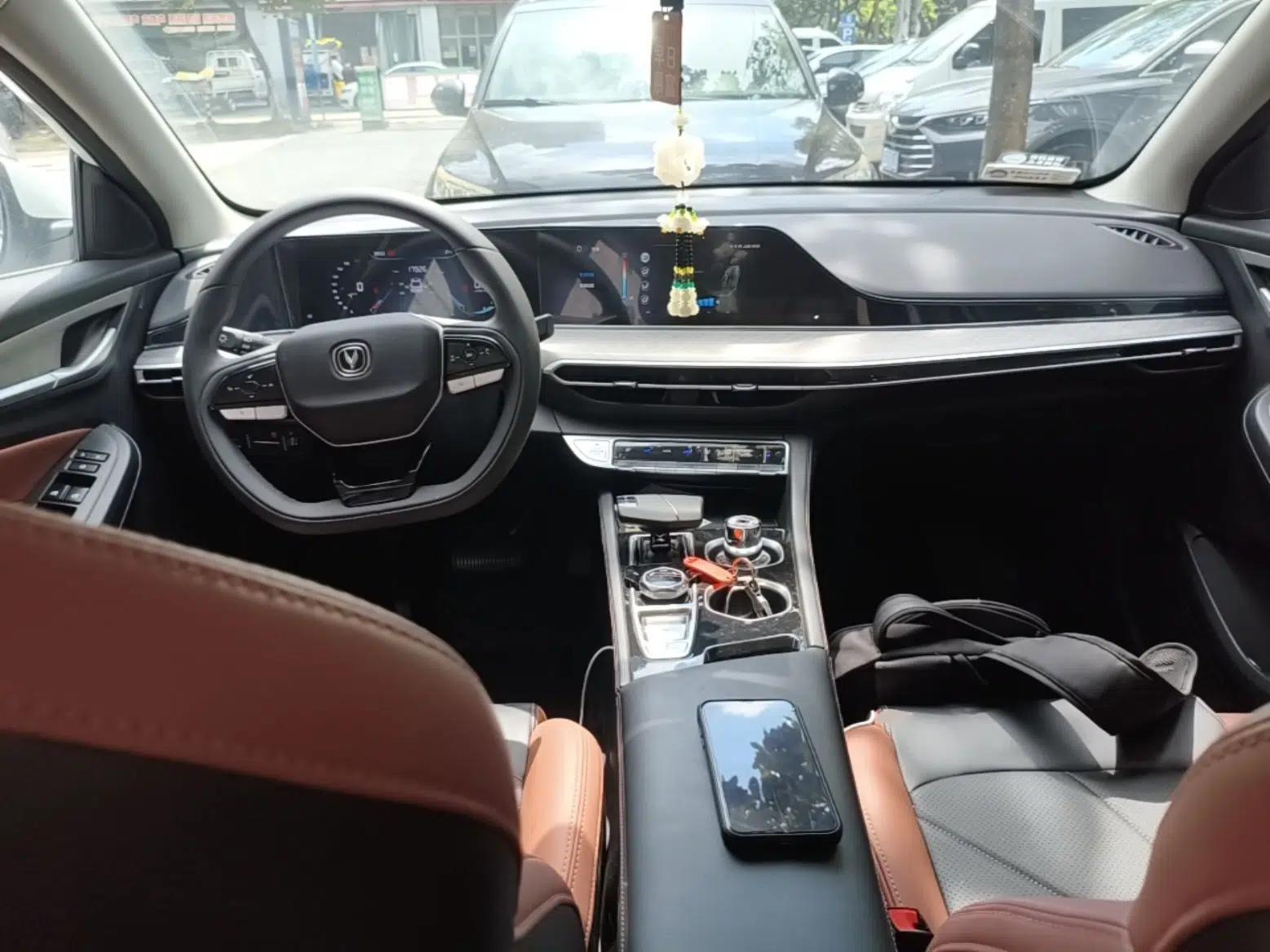 CHANGAN Eado 2022 PLUS Blue Whale NE 1.4T GDI DCT Prestige Edition — миниатюра 12