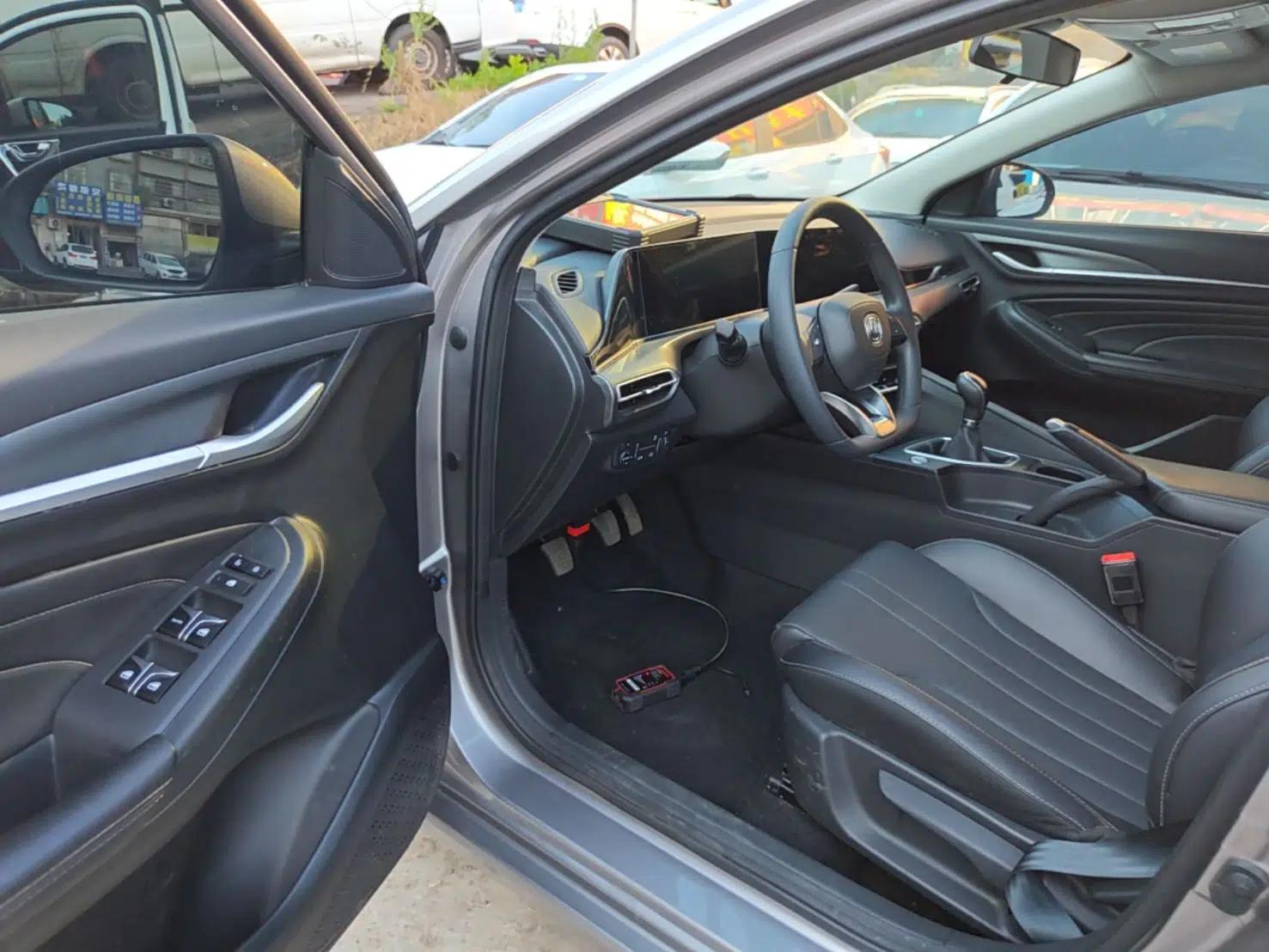 CHANGAN Eado 2021 PLUS 1.6L GDI Manual Luxury Model — миниатюра 18