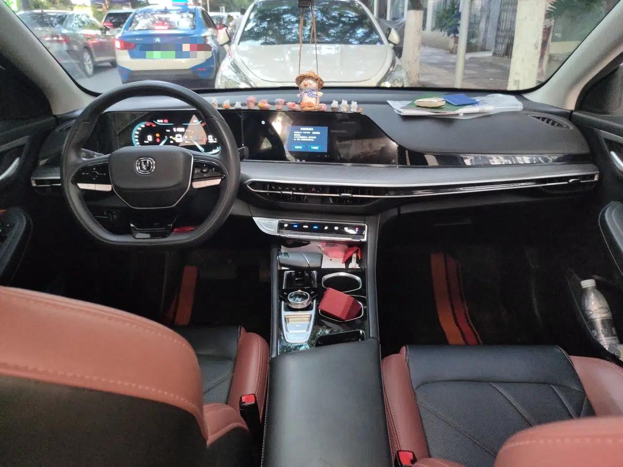 CHANGAN Eado 2022 PLUS Blue Whale NE 1.4T GDI DCT Prestige Edition — миниатюра 18