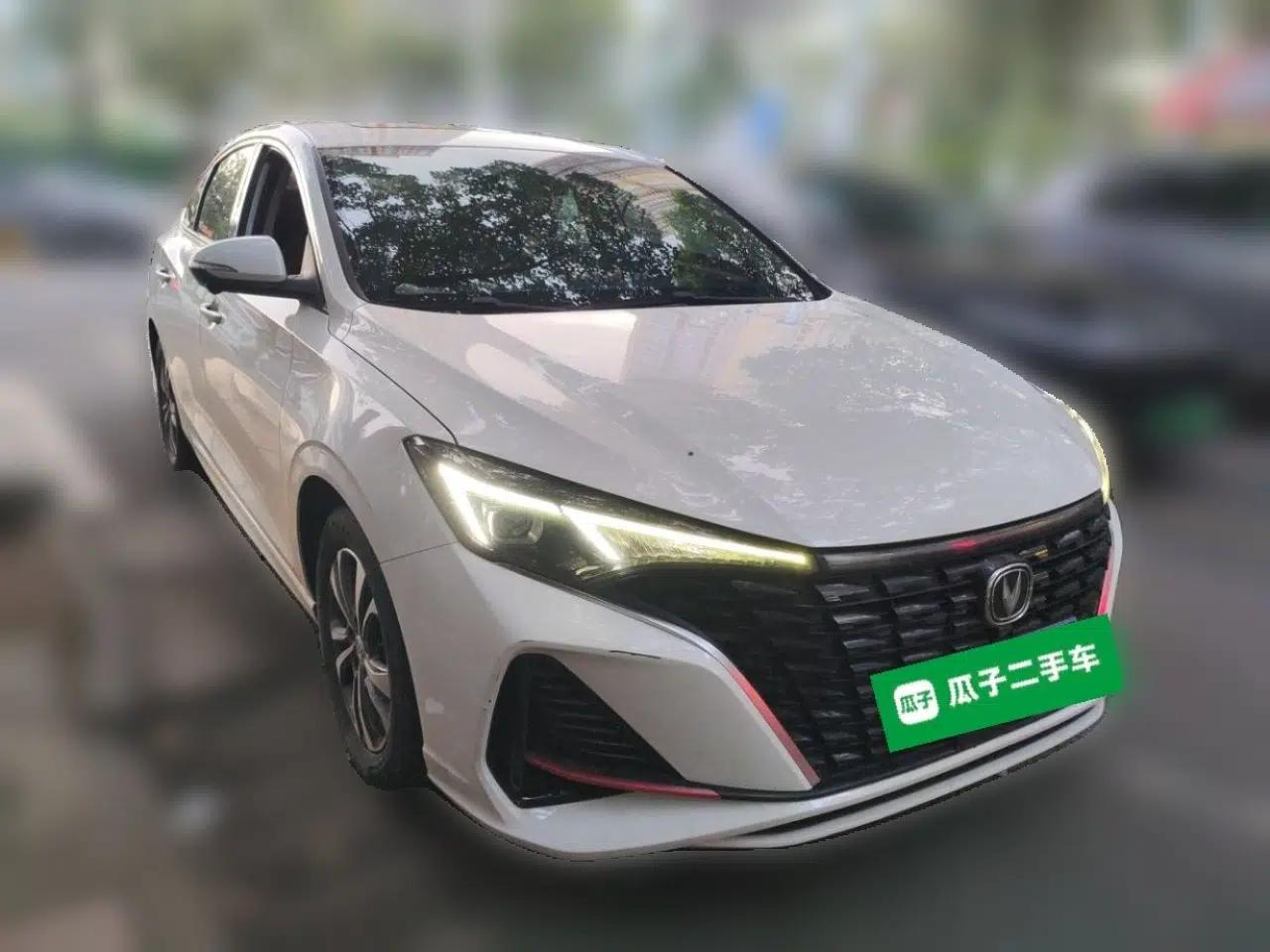 CHANGAN Eado 2022 PLUS Blue Whale NE 1.4T GDI DCT Prestige Edition — миниатюра 3