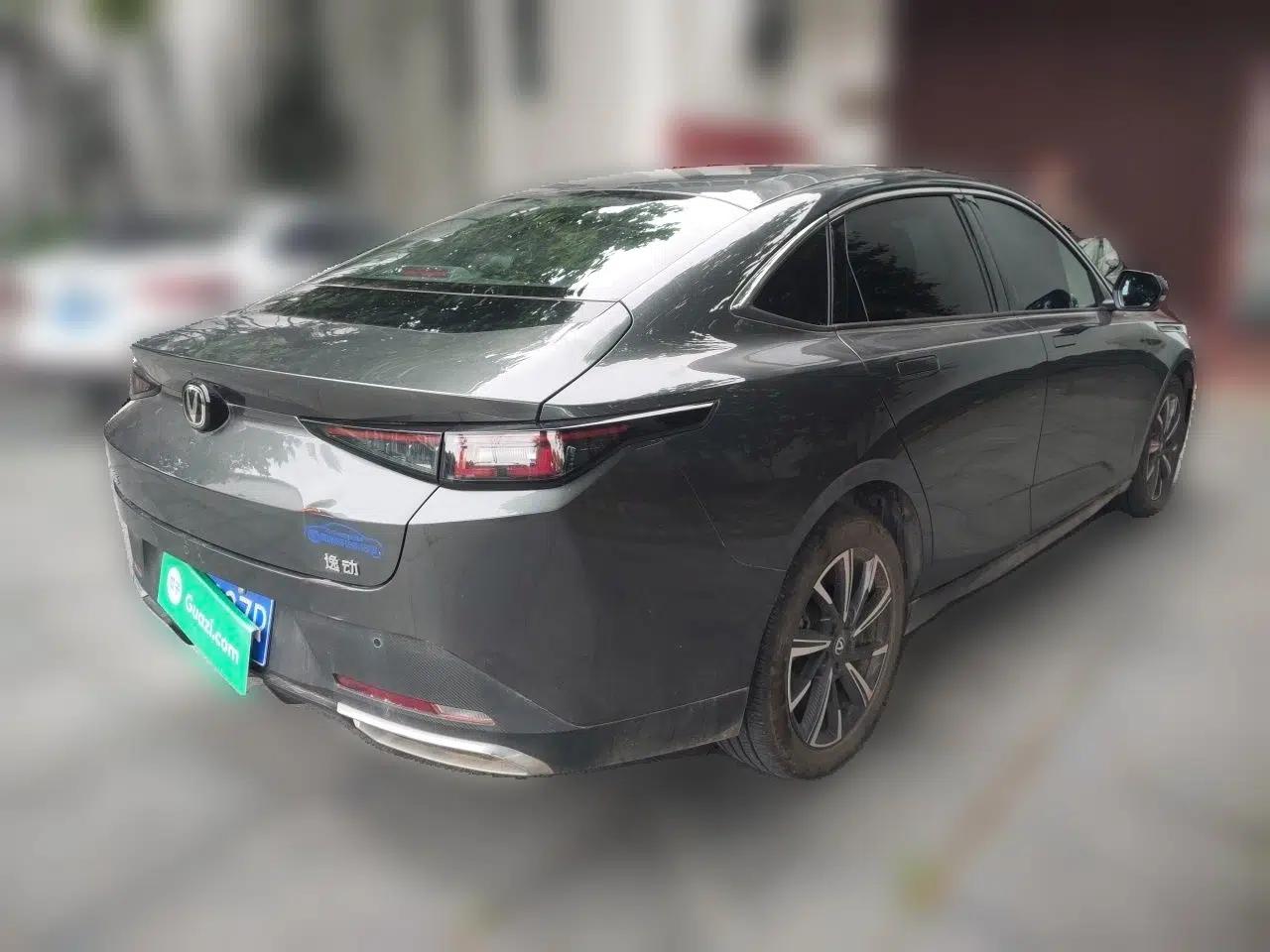 CHANGAN Eado 2024 1.5T GDI Automatic Prestige Edition — миниатюра 6