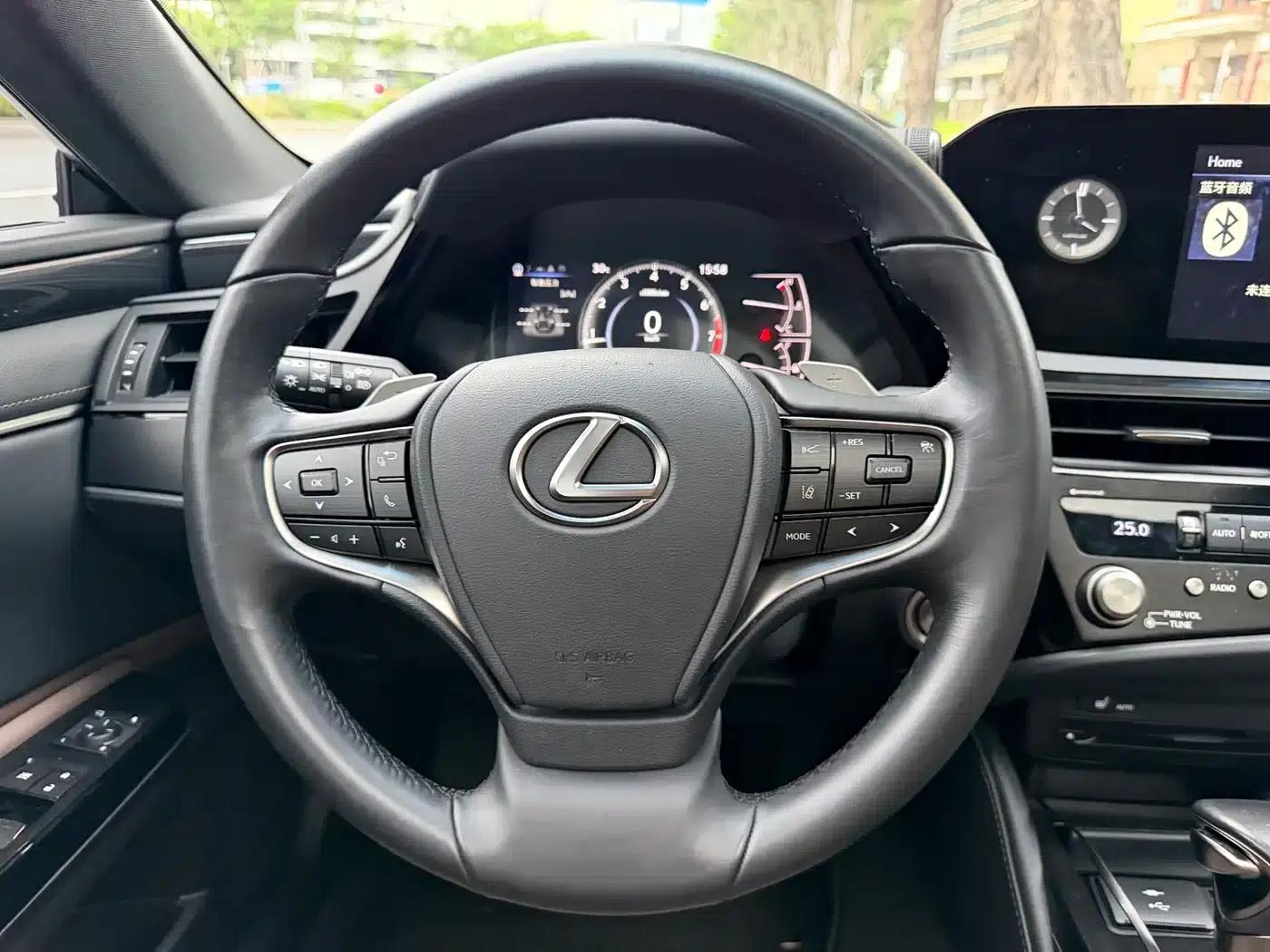Lexus ES 2021 Model 200 Premium Edition — миниатюра 14