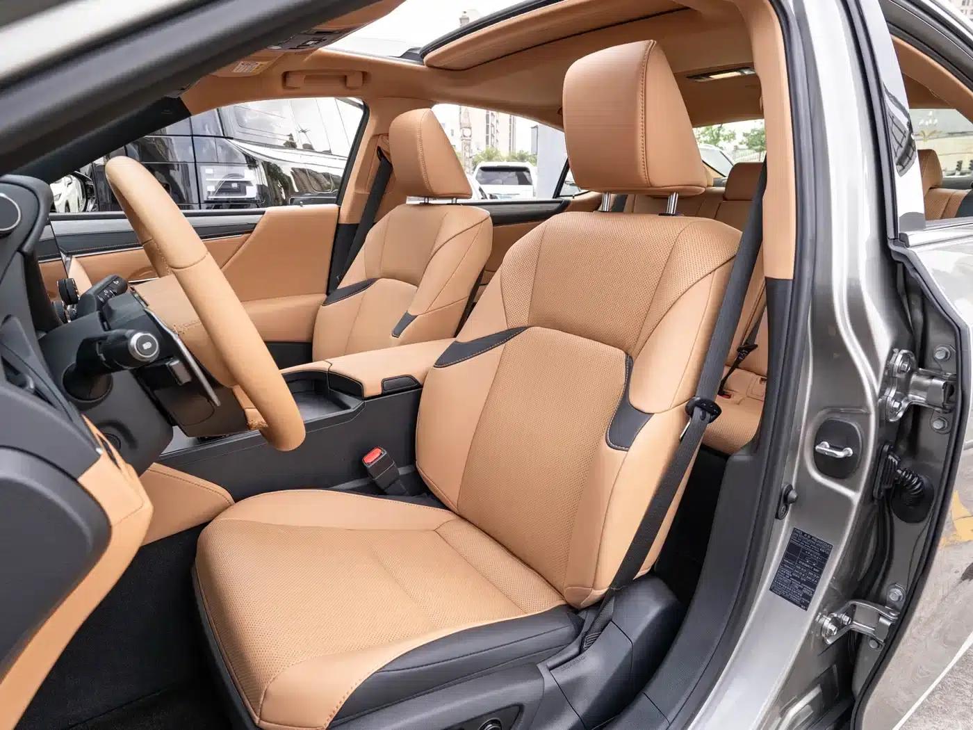 Lexus ES 2025 300h Premium Edition — миниатюра 11
