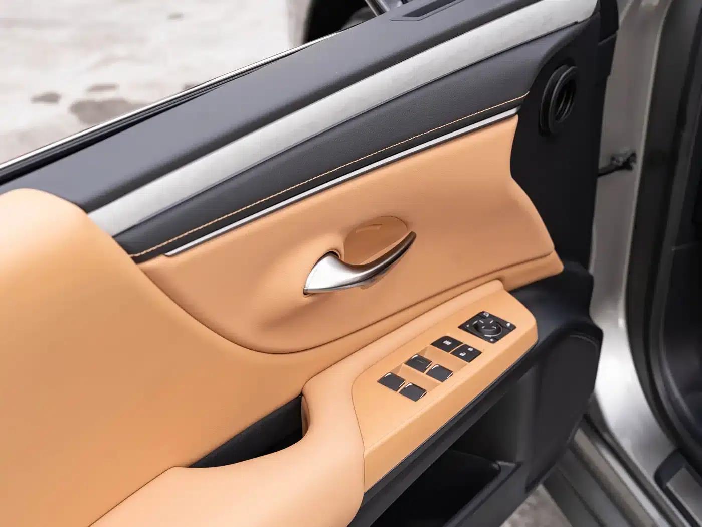 Lexus ES 2025 300h Premium Edition — миниатюра 18