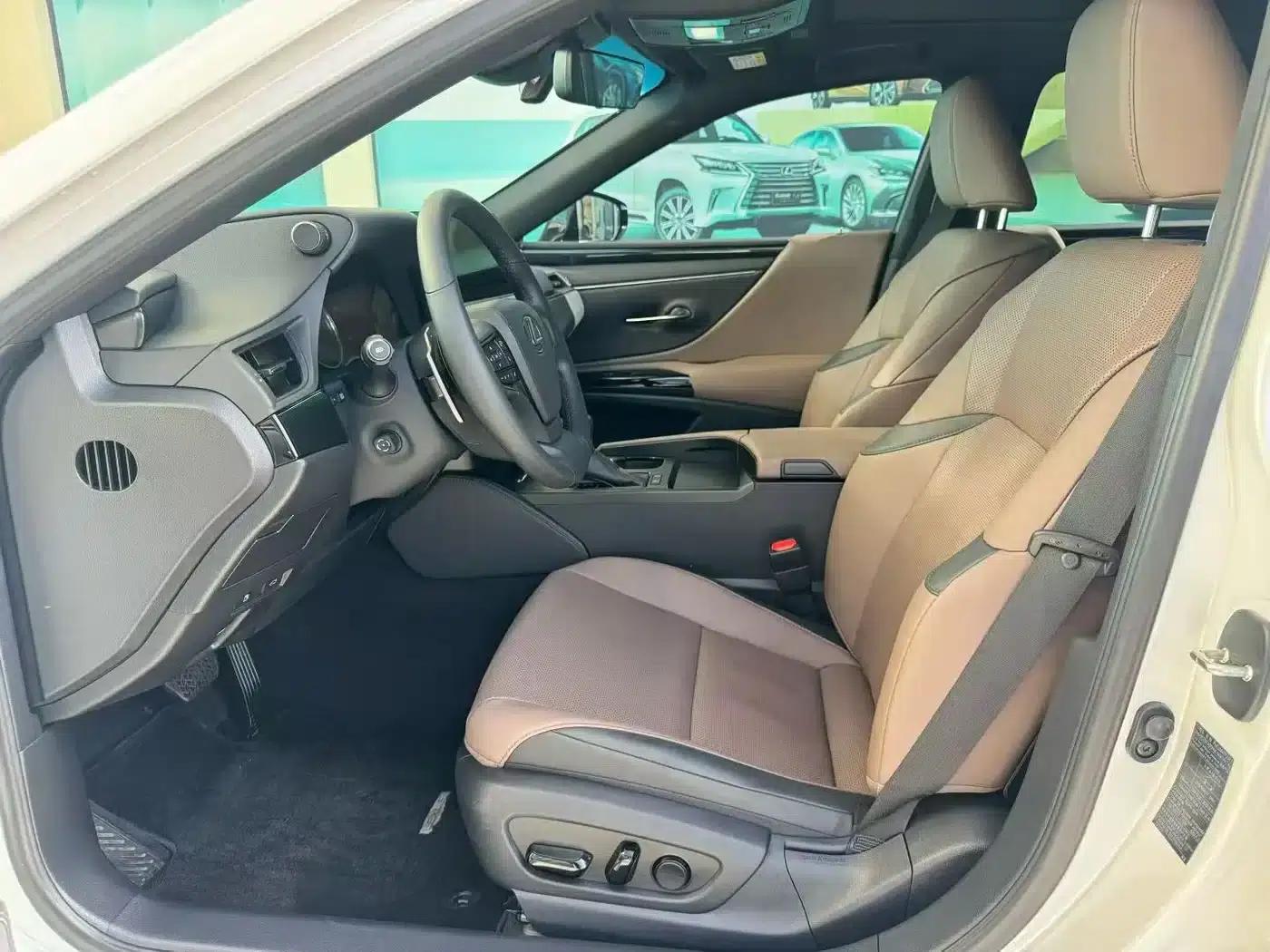 Lexus ES 2022 200 Premium Edition — миниатюра 5