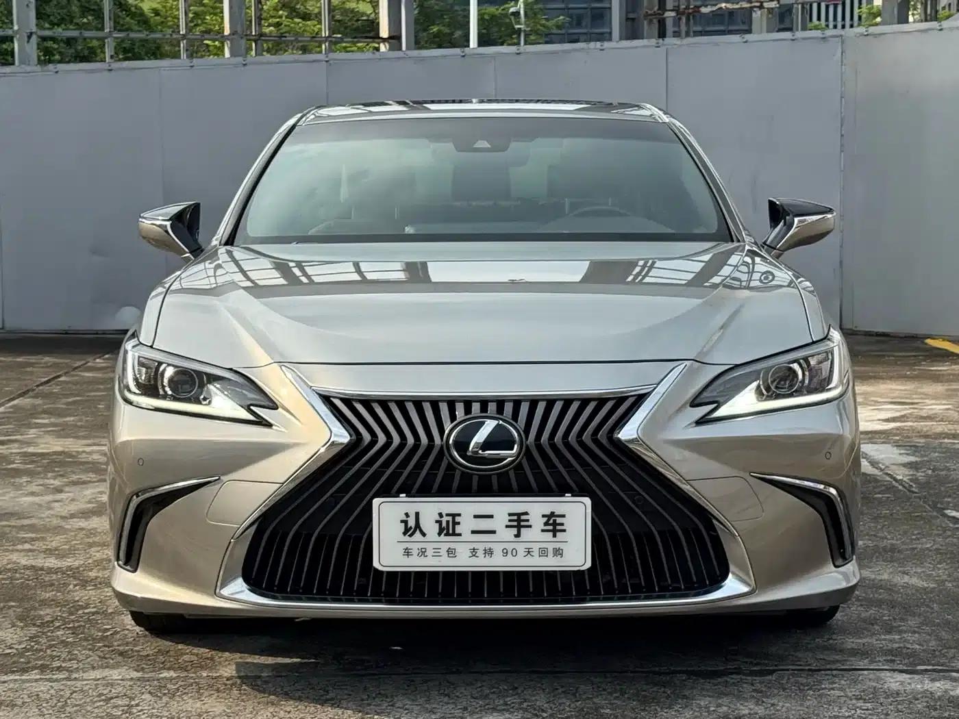 Lexus ES 2020 200 Excellence Edition — миниатюра 2
