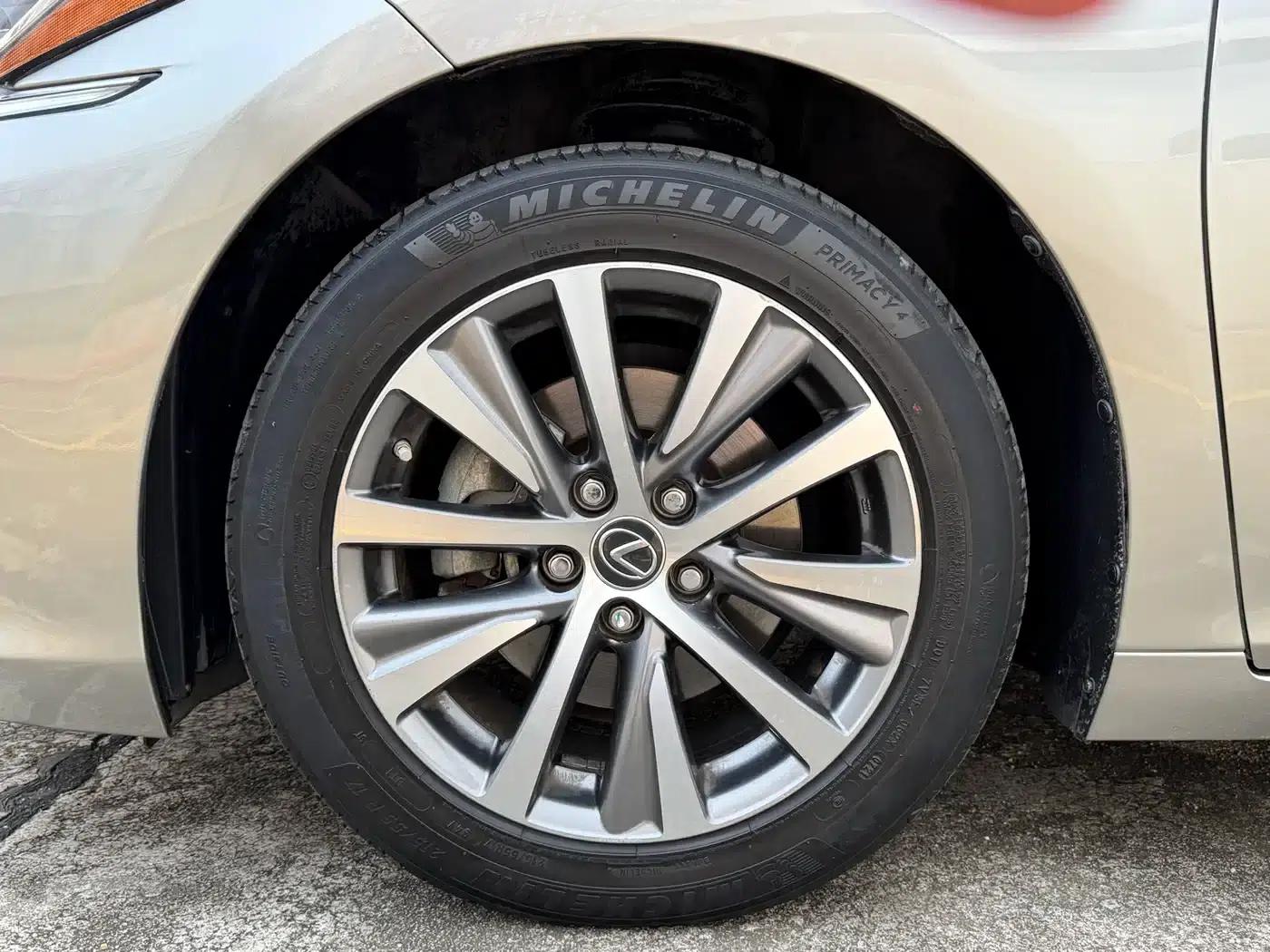 Lexus ES 2020 200 Excellence Edition — миниатюра 27