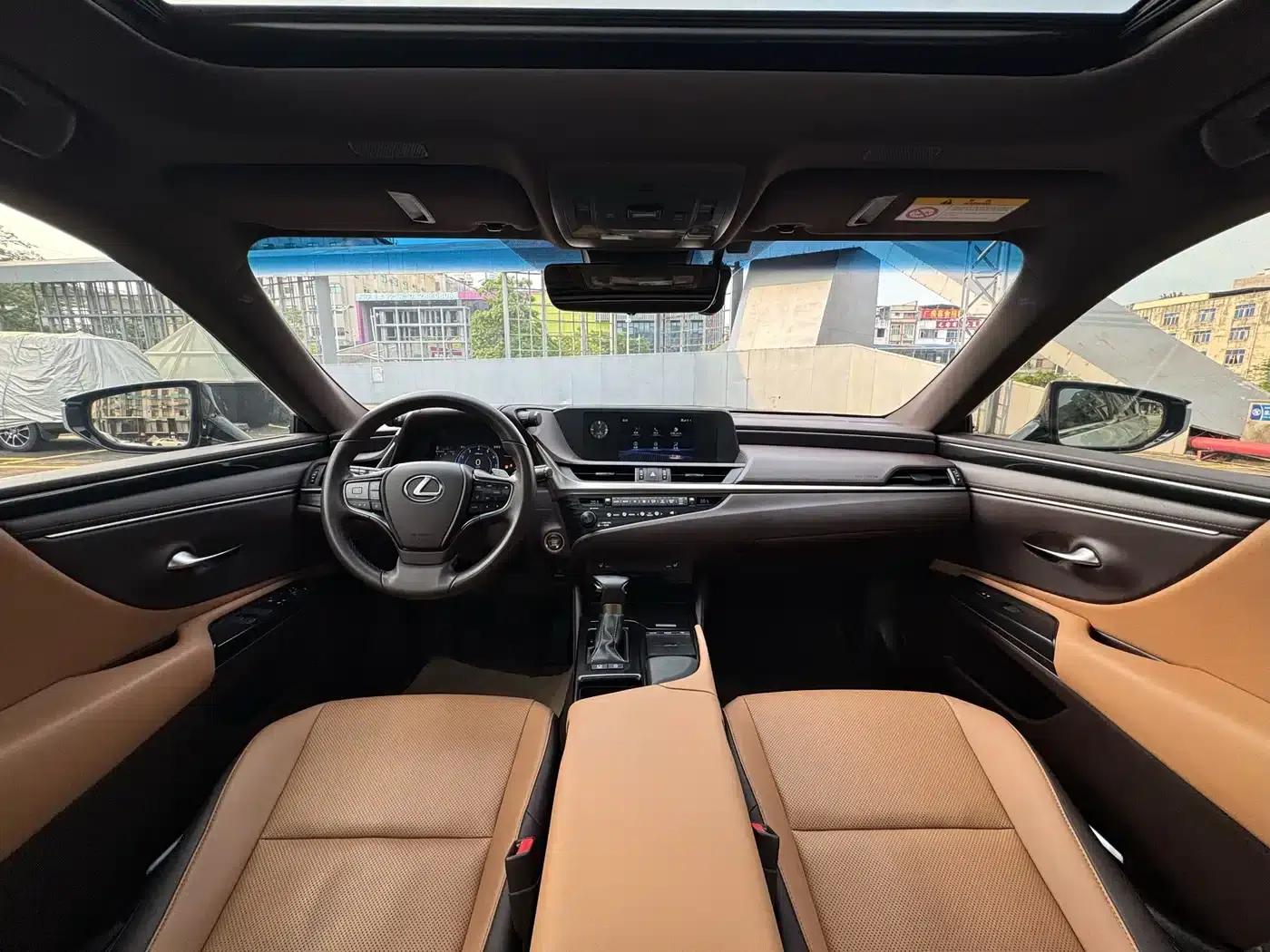 Lexus ES 2020 200 Excellence Edition — миниатюра 7