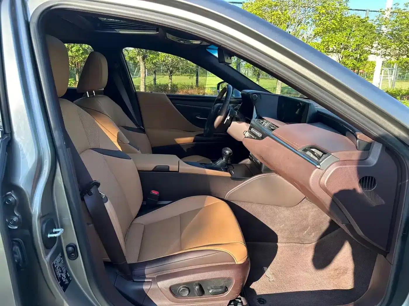 Lexus ES 2020 200 Excellence Edition — миниатюра 12