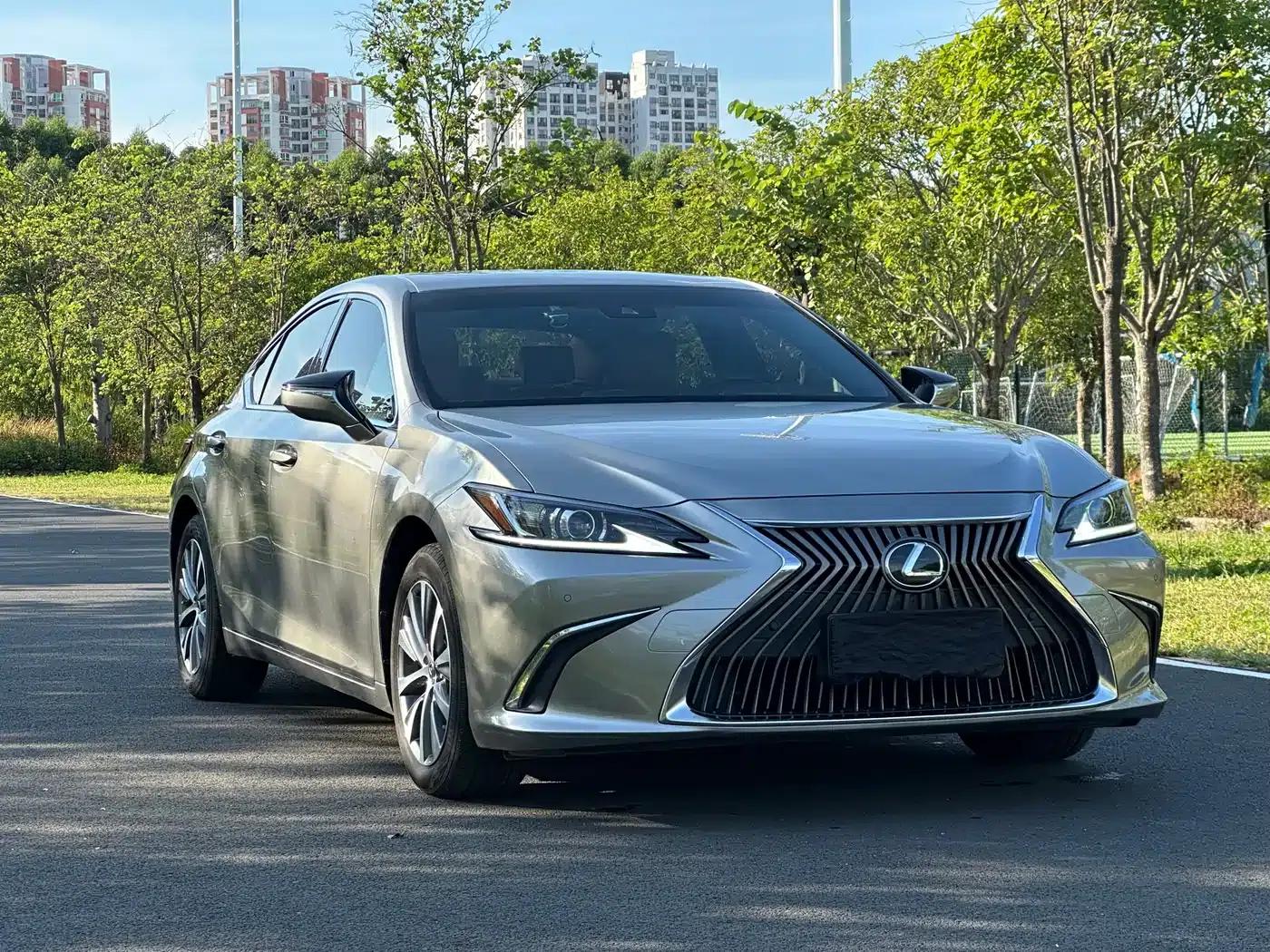 Lexus ES 2020 200 Excellence Edition — миниатюра 3