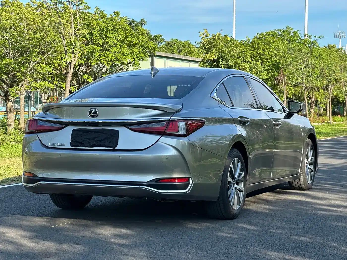 Lexus ES 2020 200 Excellence Edition — миниатюра 5