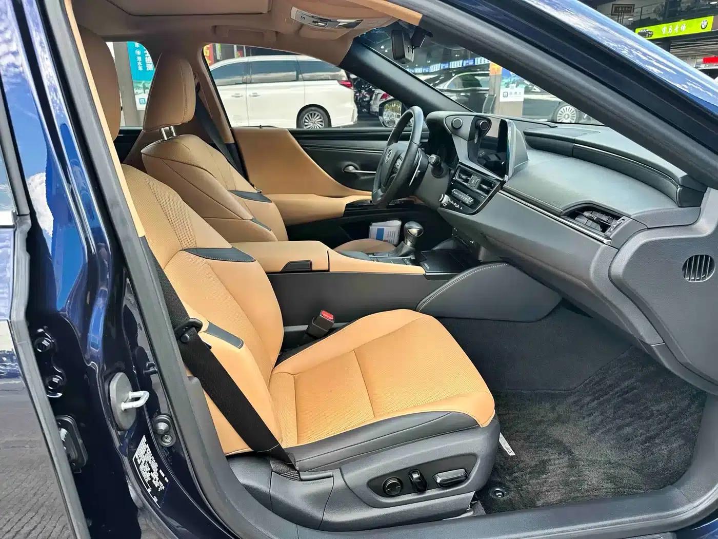 Lexus ES 2021 Model 200 Premium Edition — миниатюра 15