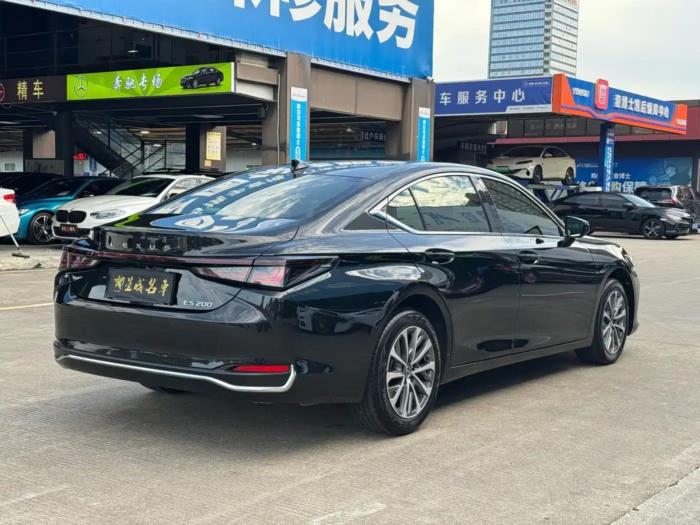 Lexus ES 2025 200 Premium Edition — миниатюра 15