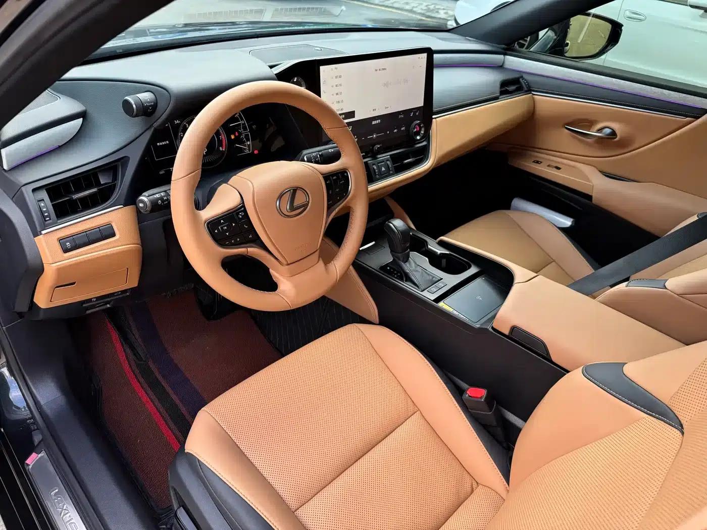 Lexus ES 2025 200 Premium Edition — миниатюра 4