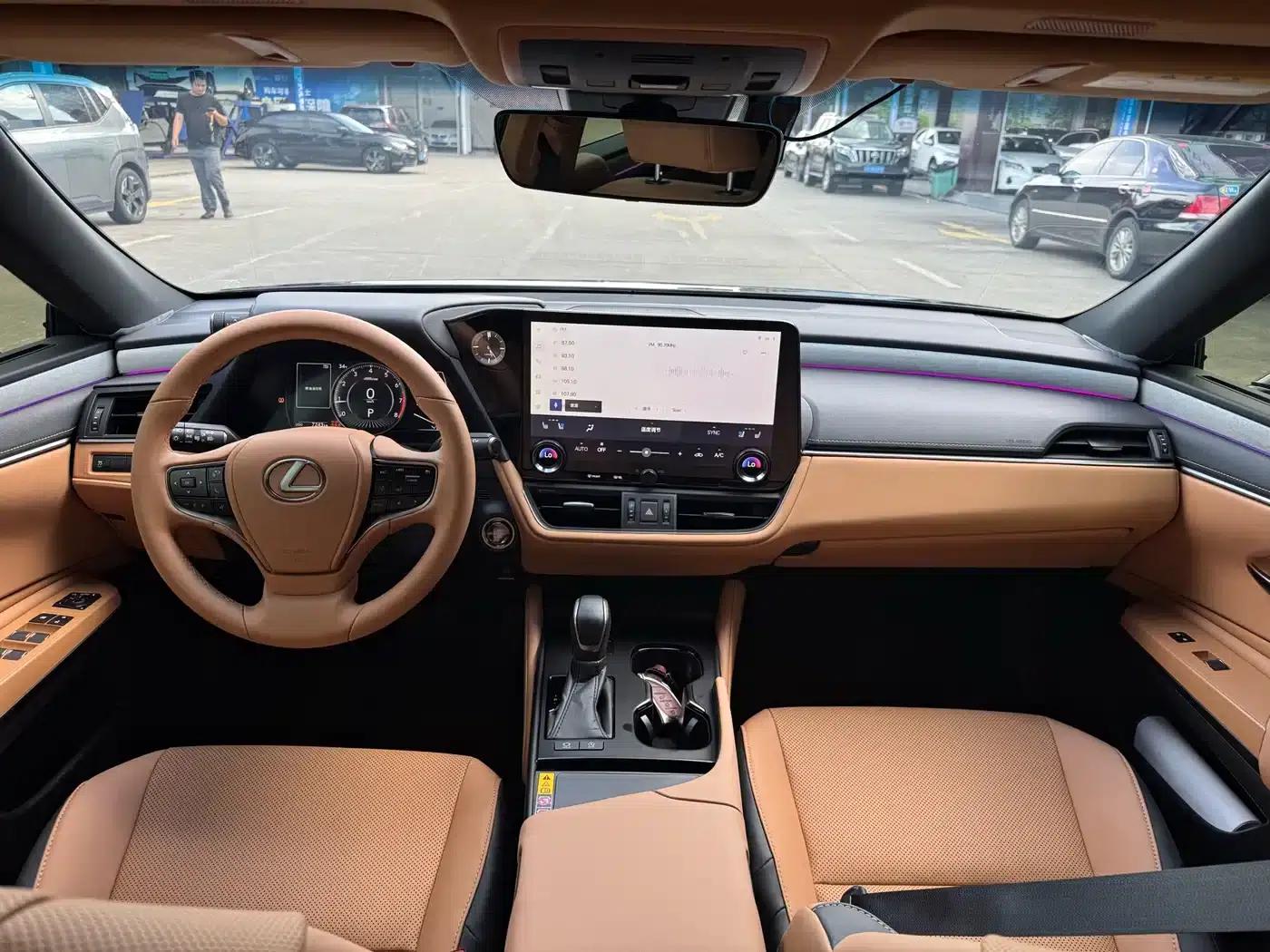 Lexus ES 2025 200 Premium Edition — миниатюра 7