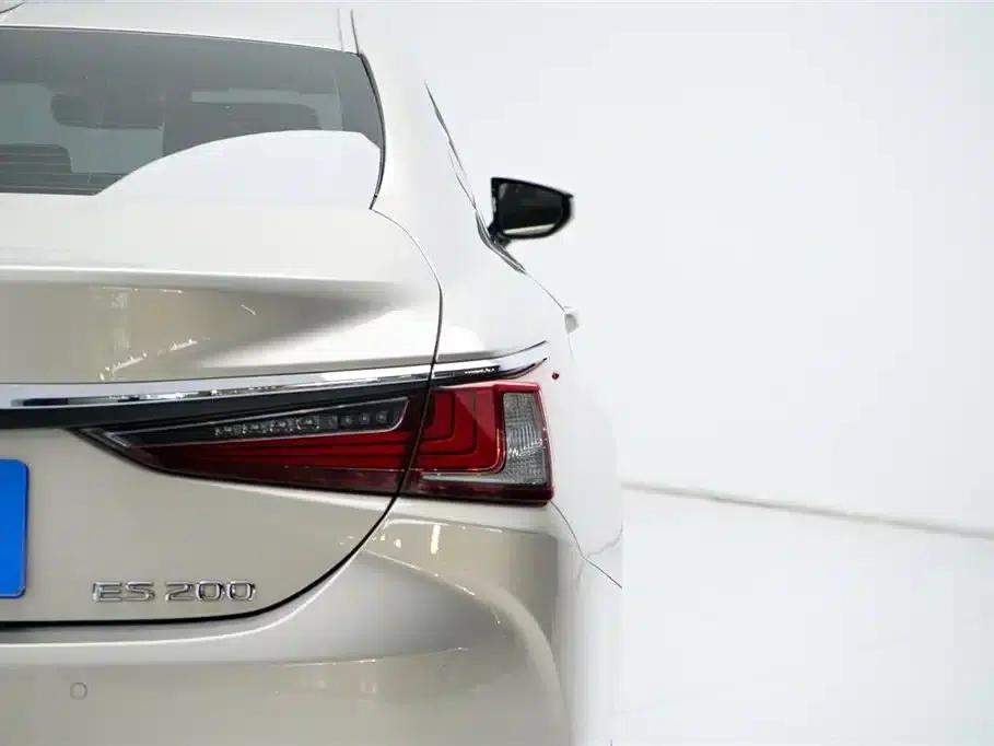 Lexus ES 2018 200 Premium Edition (China V emission standard) — миниатюра 18
