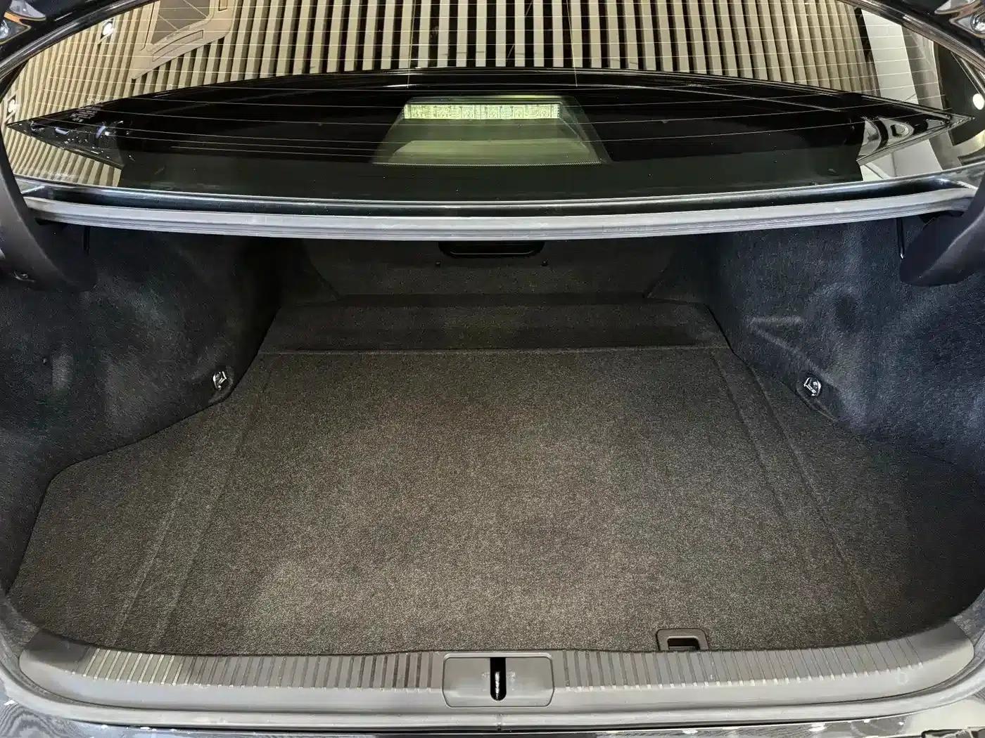 Lexus ES 2015 200 Elite Edition — миниатюра 12