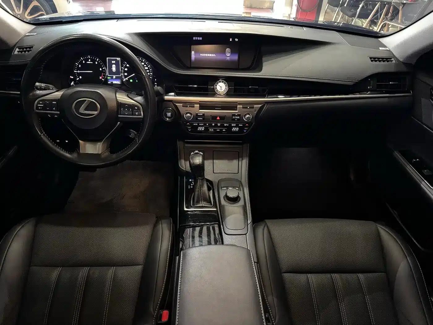 Lexus ES 2015 200 Elite Edition — миниатюра 4