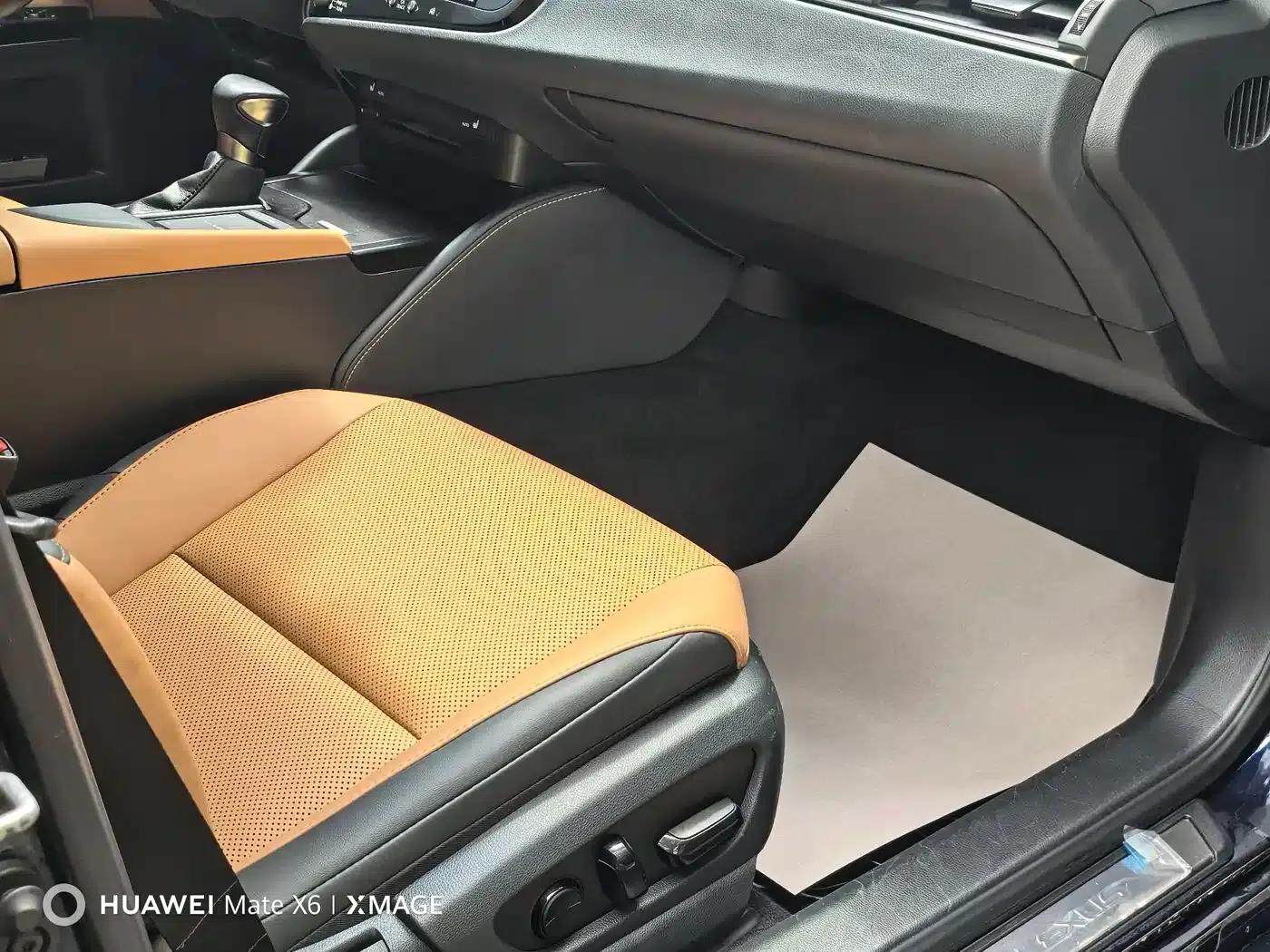 Lexus ES 2021 300h Premium Edition — миниатюра 22
