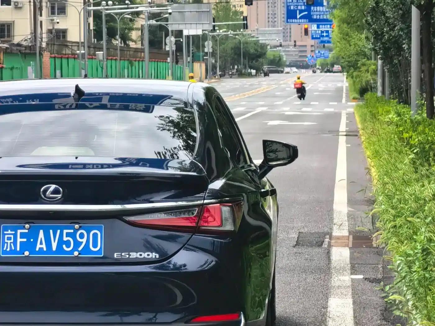 Lexus ES 2021 300h Premium Edition — миниатюра 7