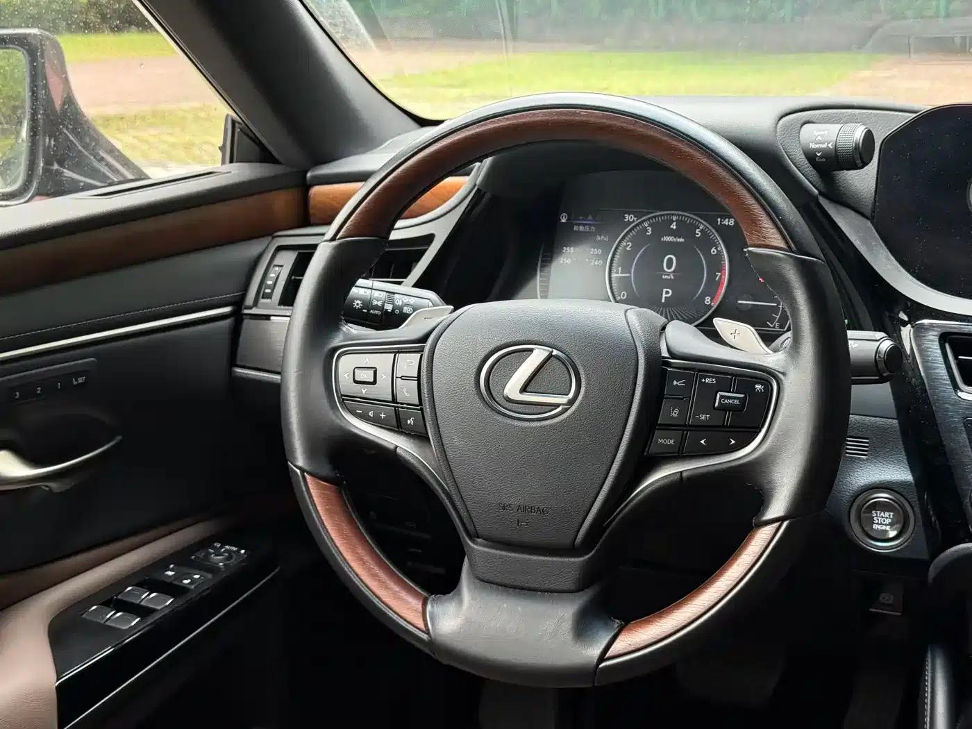 Lexus ES 2021 200 Luxury Edition — миниатюра 14