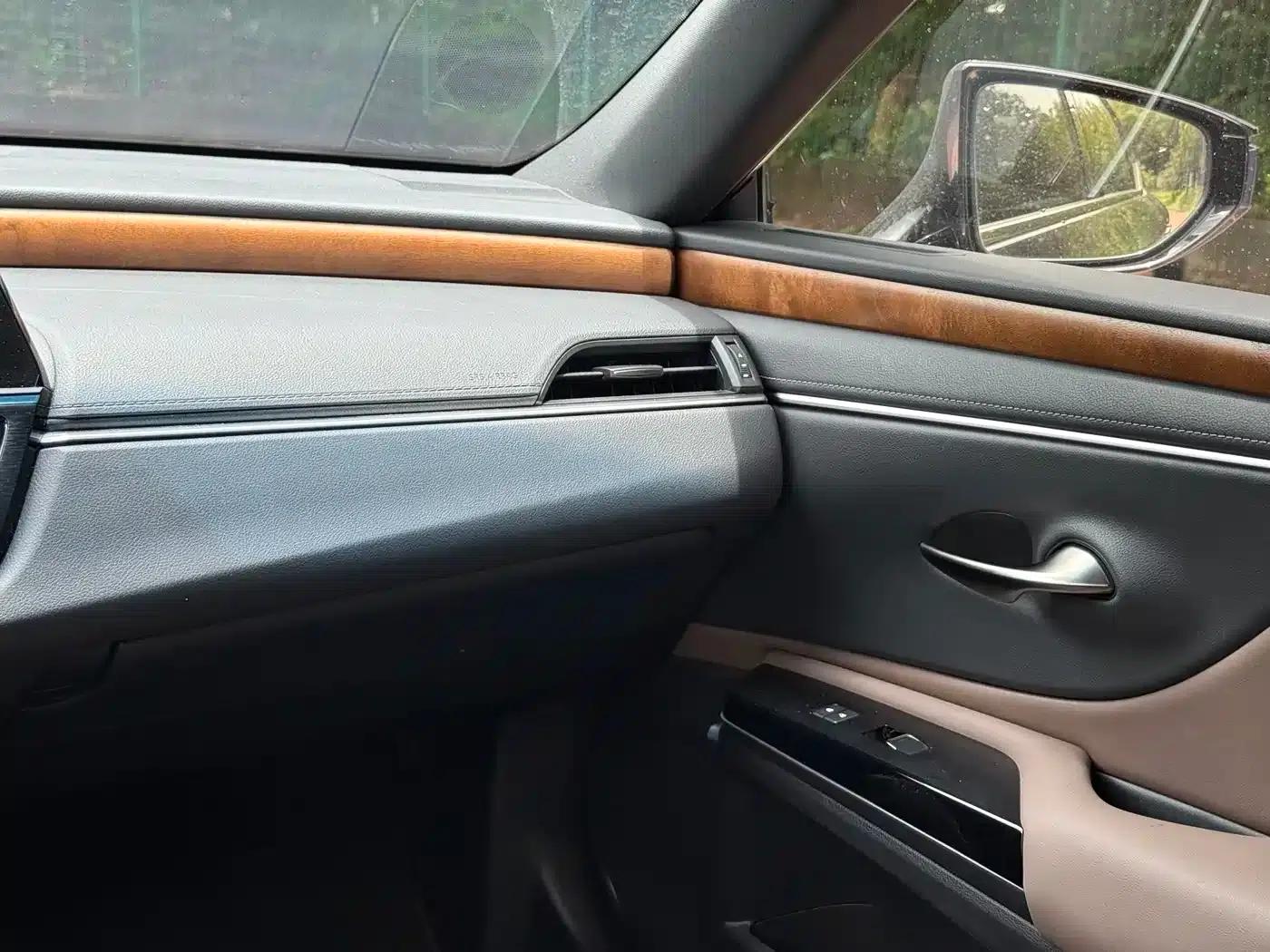 Lexus ES 2021 200 Luxury Edition — миниатюра 22