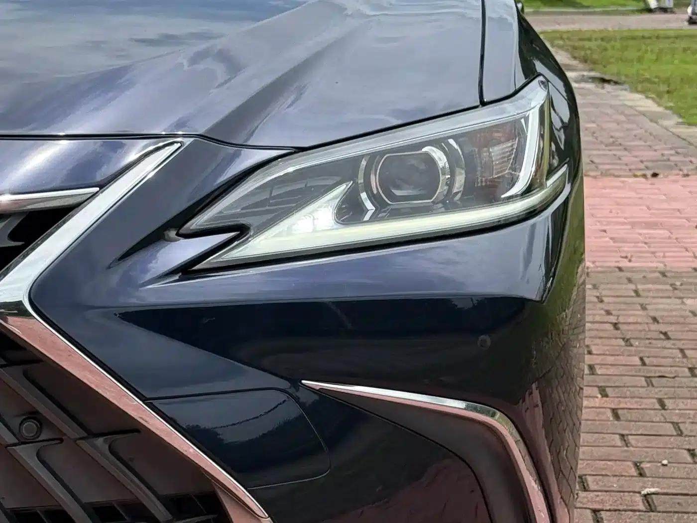 Lexus ES 2021 200 Luxury Edition — миниатюра 8