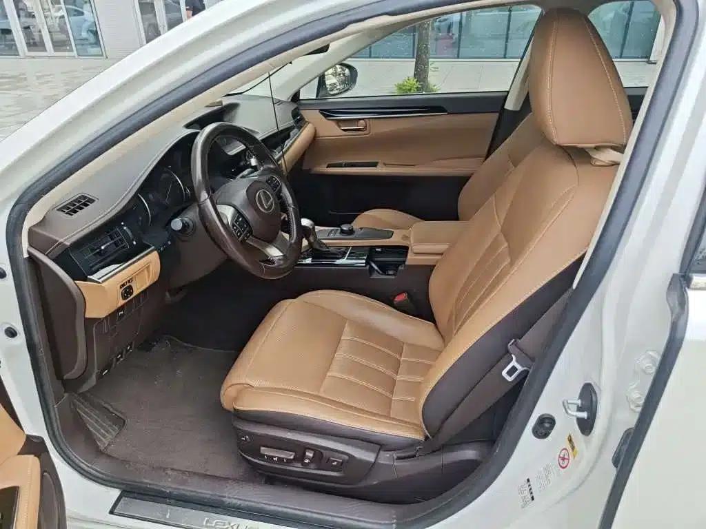 Lexus ES 2015 200 Elite Edition — миниатюра 6