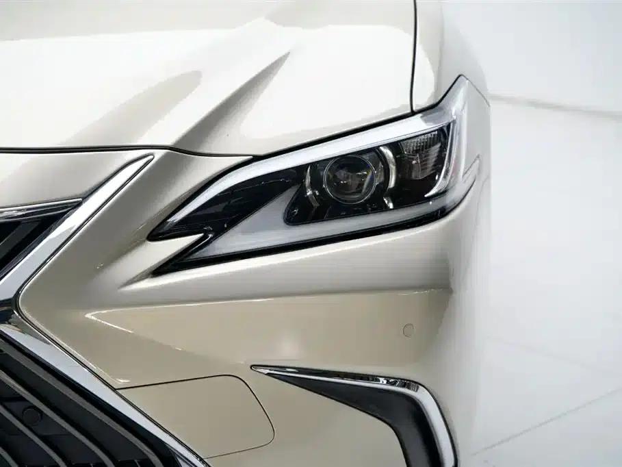 Lexus ES 2018 200 Premium Edition (China V emission standard) — миниатюра 17