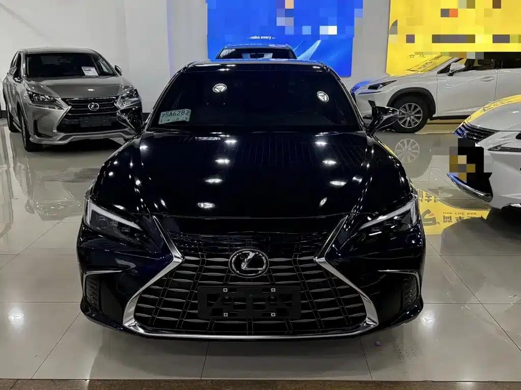 Lexus ES 2025 200 Premium Edition — миниатюра 2