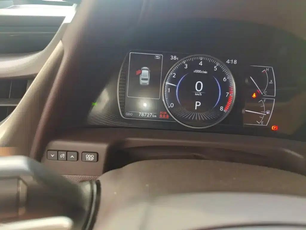 Lexus ES 2020 200 Excellence Edition — миниатюра 5