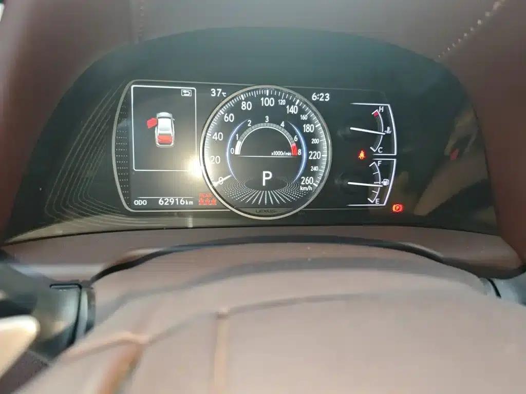 Lexus ES 2020 200 Excellence Edition — миниатюра 5