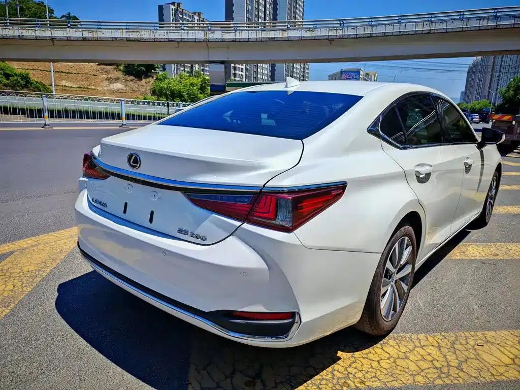 Lexus ES 2018 200 Premium Edition (China VI Emission Standard) — миниатюра 5