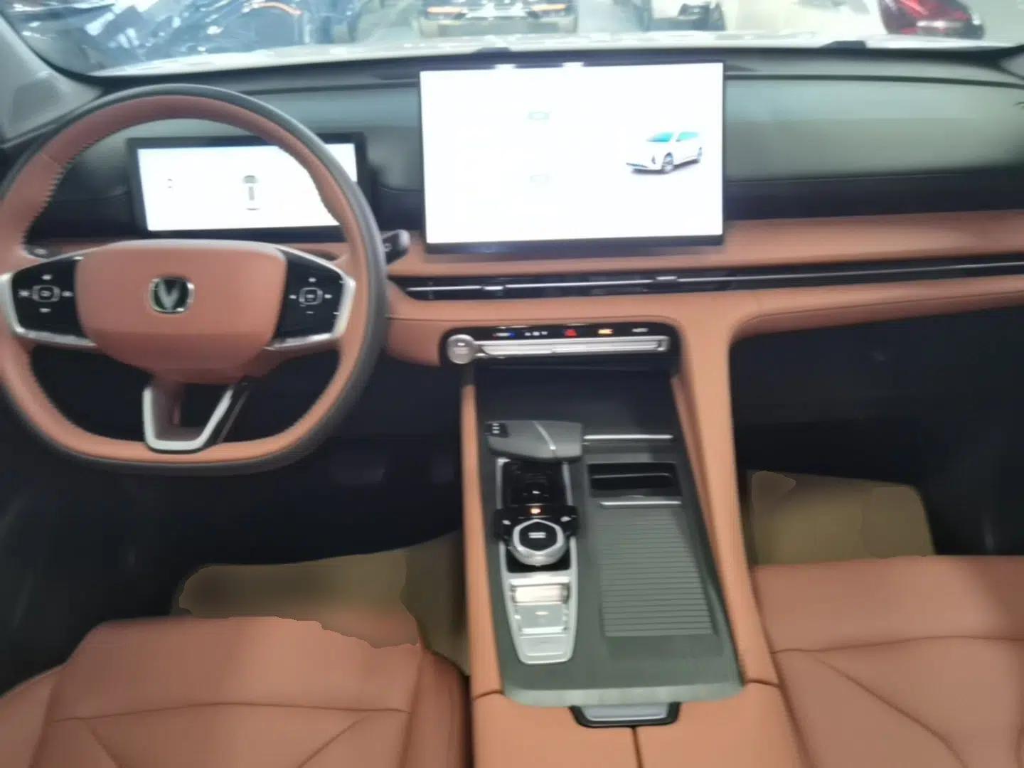 CHANGAN CS75 PLUS 2026 Model, Smart Champion Edition 1.5T New Blue Whale Smart Navigation Version — миниатюра 17
