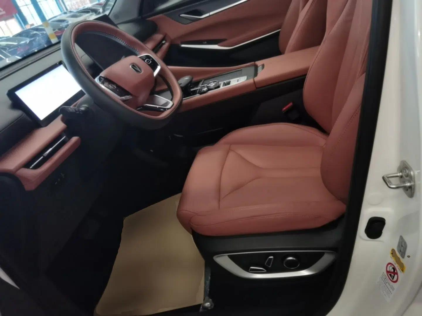 CHANGAN CS75 PLUS 2026 Model, Smart Champion Edition 1.5T New Blue Whale Smart Navigation Version — миниатюра 22