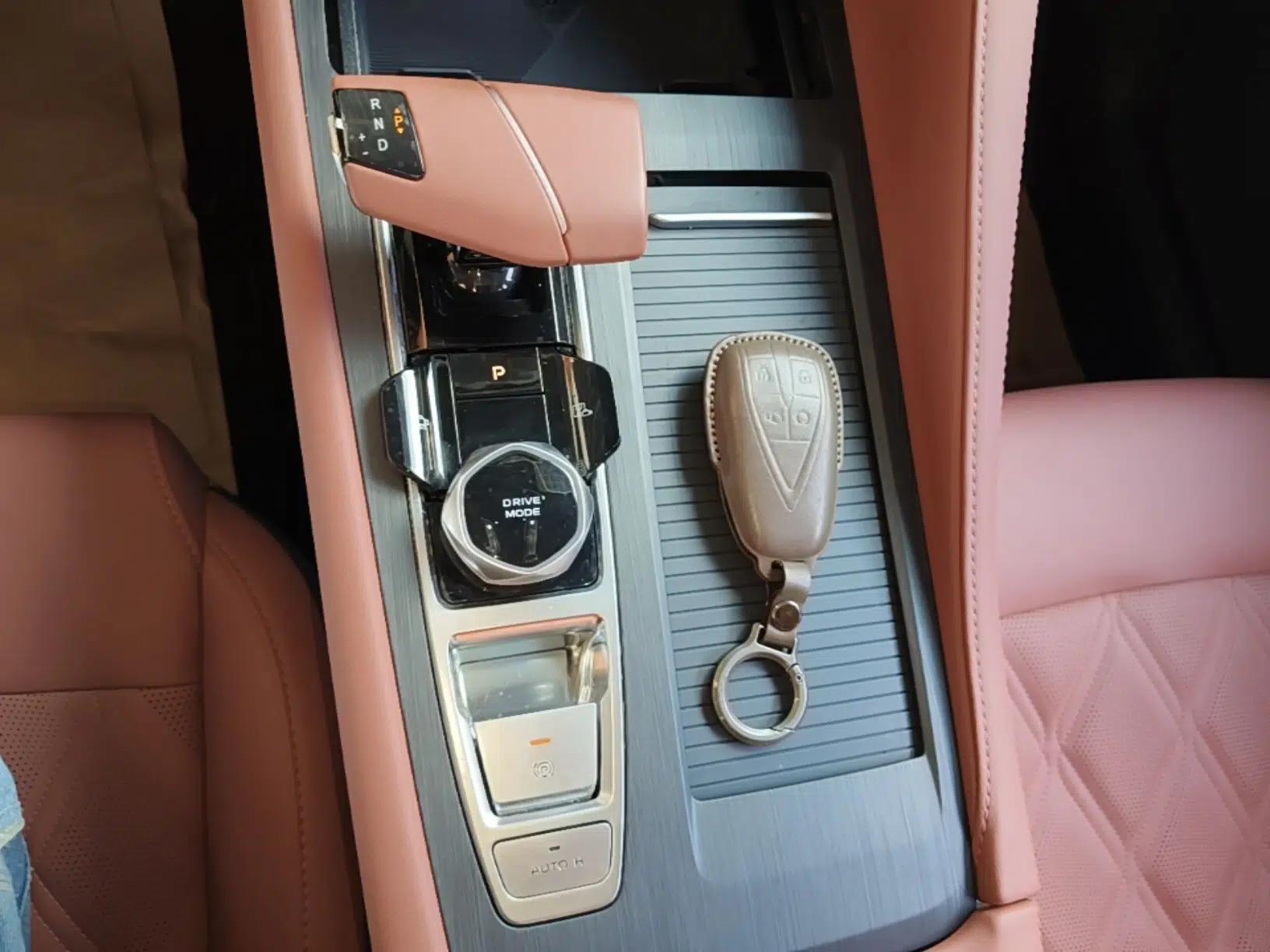 CHANGAN CS75 PLUS 2023 3rd Generation 1.5T Automatic Prestige Model — миниатюра 16