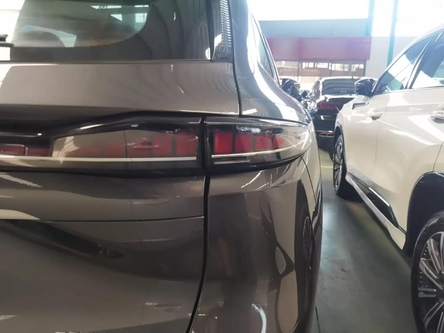 CHANGAN CS75 PLUS 2025 4th Generation 1.5T New Blue Whale Smart Luxury Edition — миниатюра 14