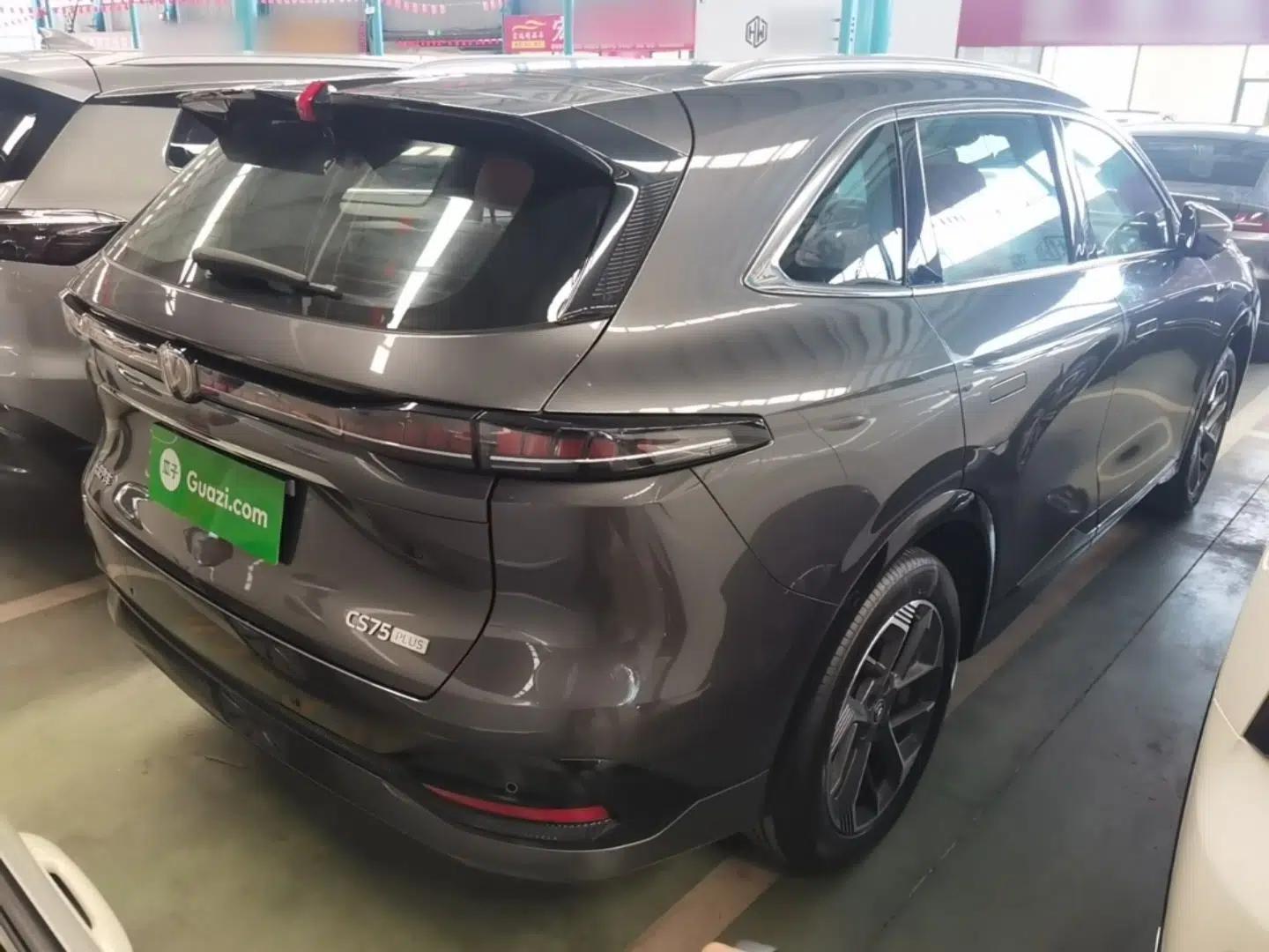 CHANGAN CS75 PLUS 2025 4th Generation 1.5T New Blue Whale Smart Luxury Edition — миниатюра 6